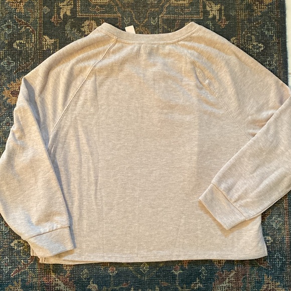 NWT! Victoria’s Secret 3 Button Waffle Weave Hanley Pajama Shirt - Size L - Picture 3 of 3